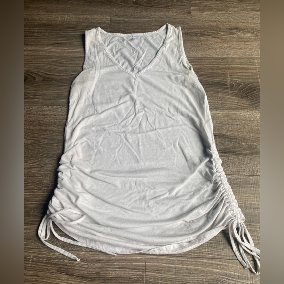 Ecoswim top with curved hem and drawstring sides from pet and smoke free home - Picture 8 of 8